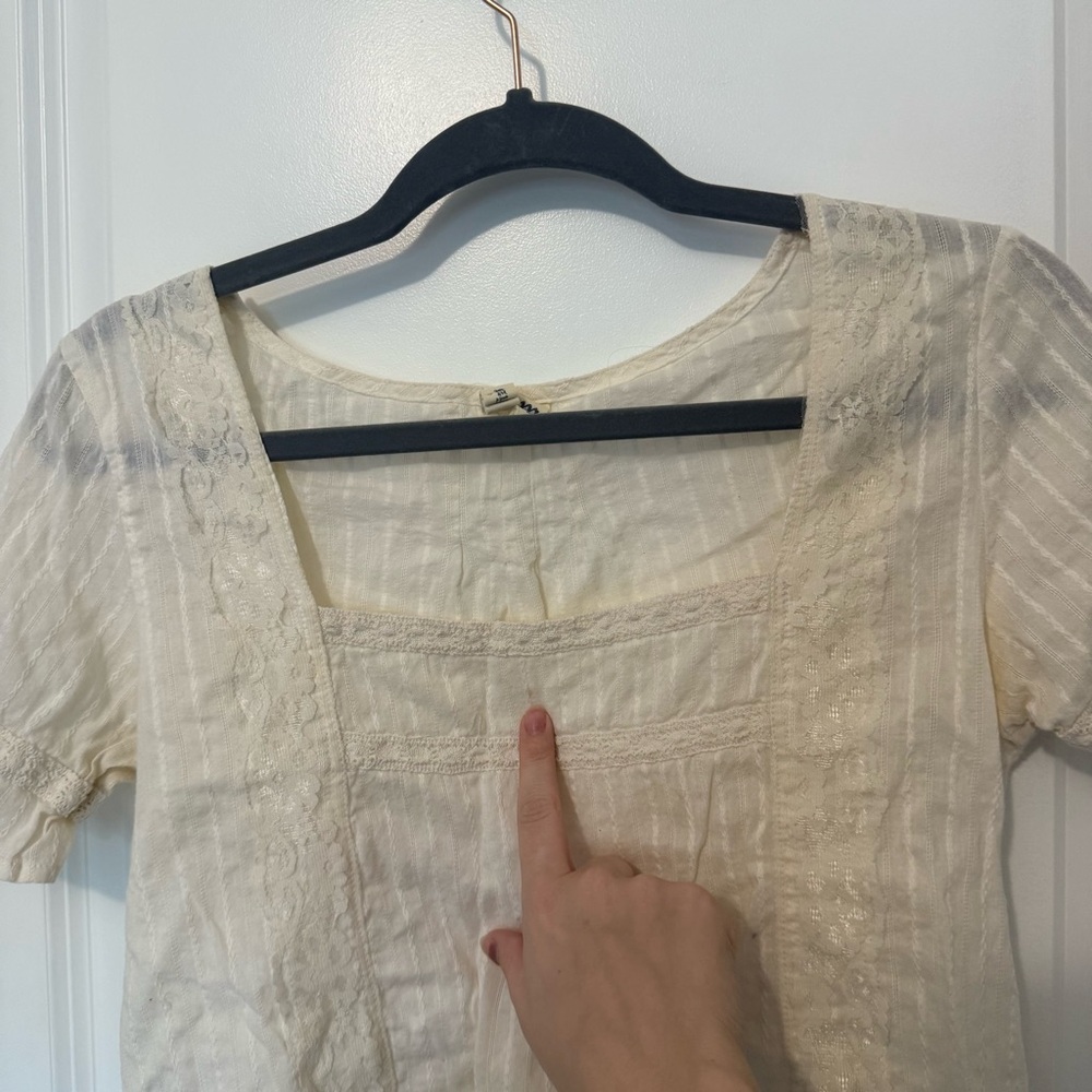 Girl Krazy Cream 100% Cotton Blouse - Picture 5 of 11